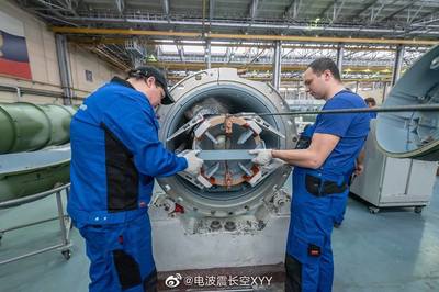 俄羅斯Avangard機械制造廠48N6導彈生產(chǎn)線